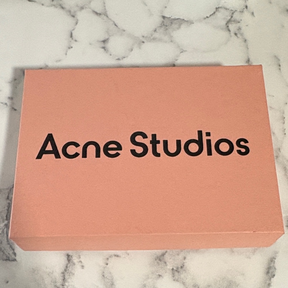 Acne Studios Pink Card Holder - Picture 3 of 3
